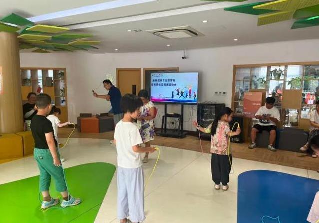 联合上海市, 么简单, 名居民参加