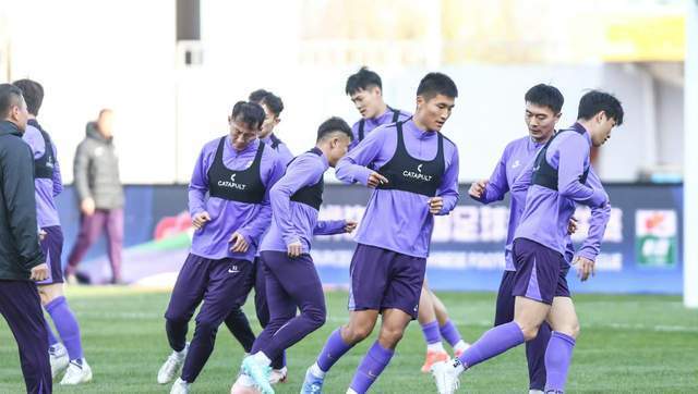 此前, 今年的策略, aEhEQ